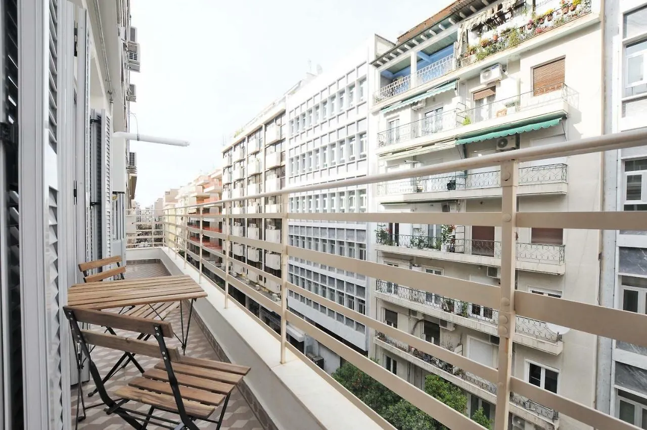 F & B Collection - Lux & Artdeco Apartment Thessaloniki 0*,  Greece