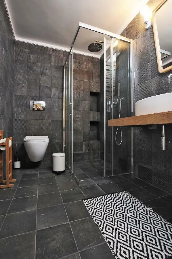 F & B Collection - Lux & Artdeco Apartment Thessaloniki Greece