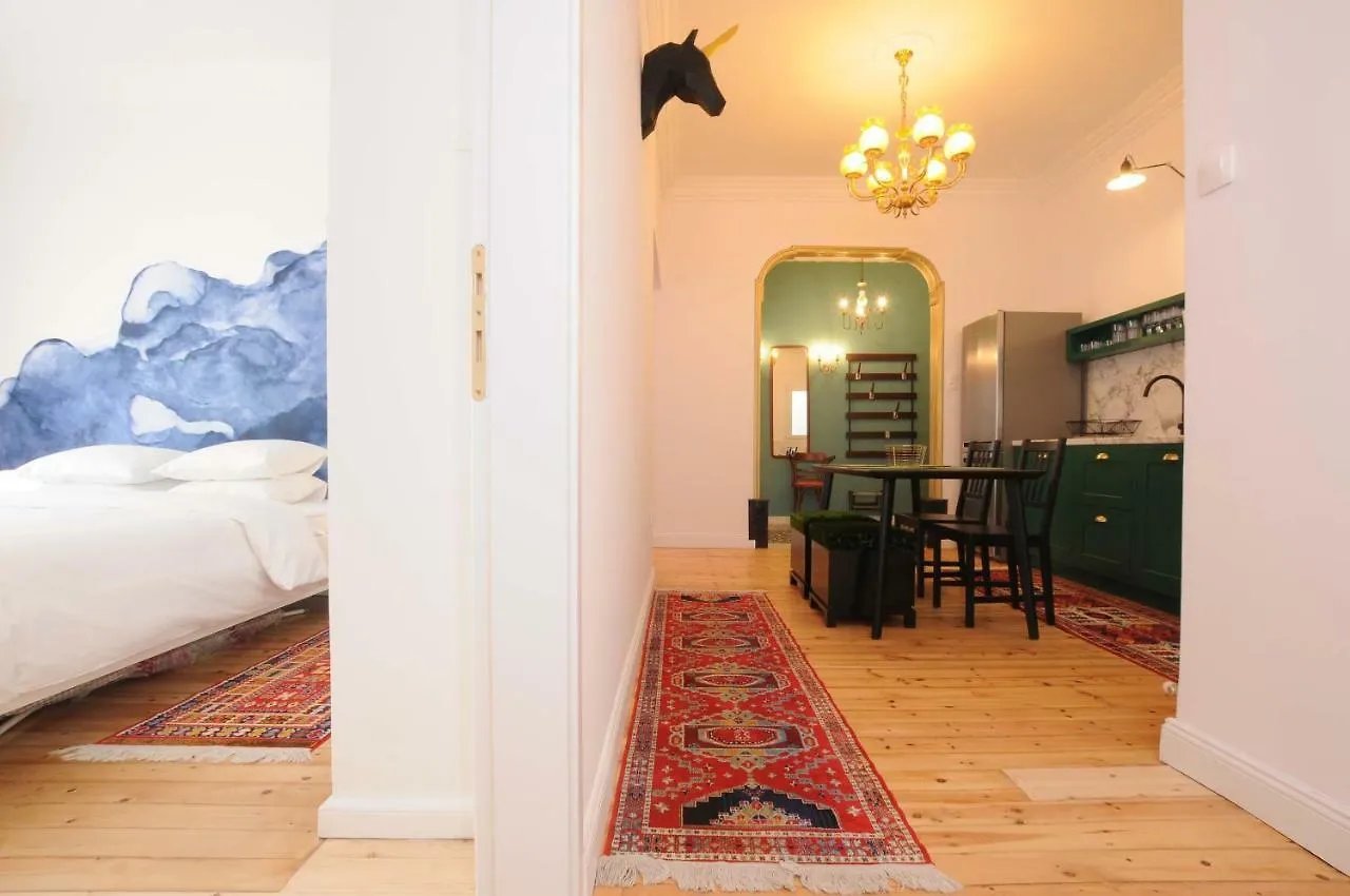 F & B Collection - Lux & Artdeco Apartment Thessaloniki Greece