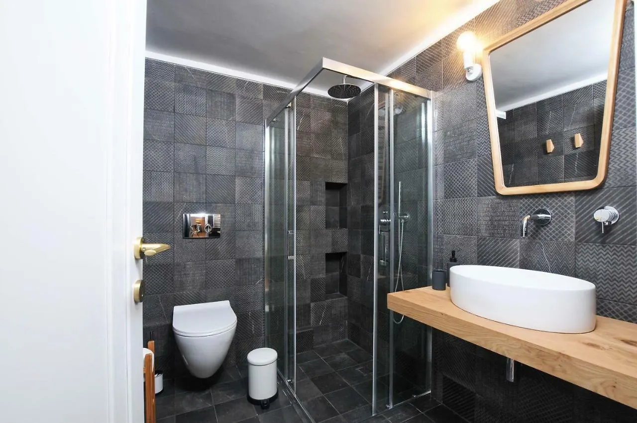 F & B Collection - Lux & Artdeco Apartment Thessaloniki